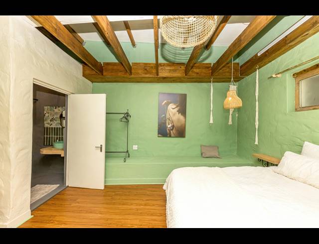 4 BEDROOM FREESTANDING TO LET IN OVERKLOOF